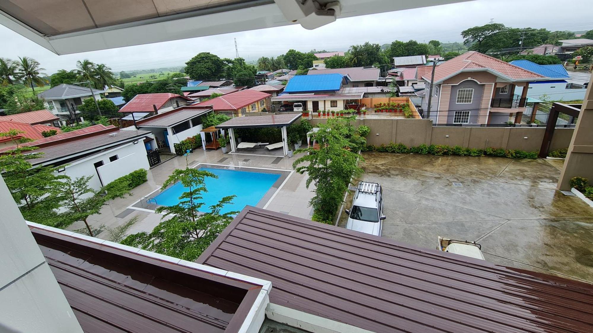 Staycation Hotel San Jose  Exterior photo